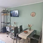Dehome - Enjoy - By Station דירה קובלנץ