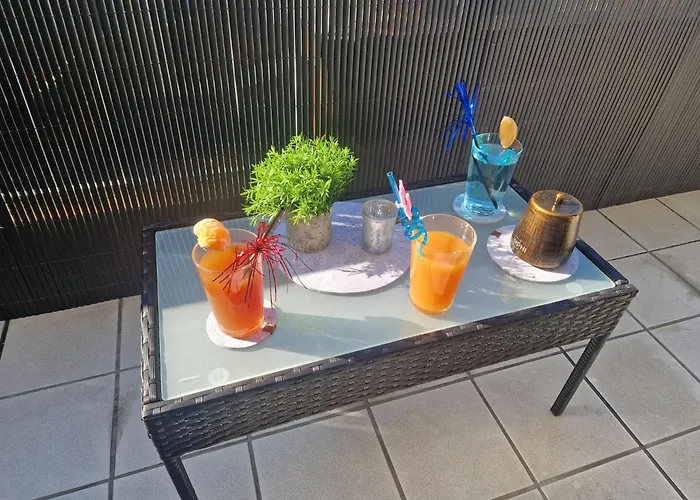 Dehome - Enjoy - By Station